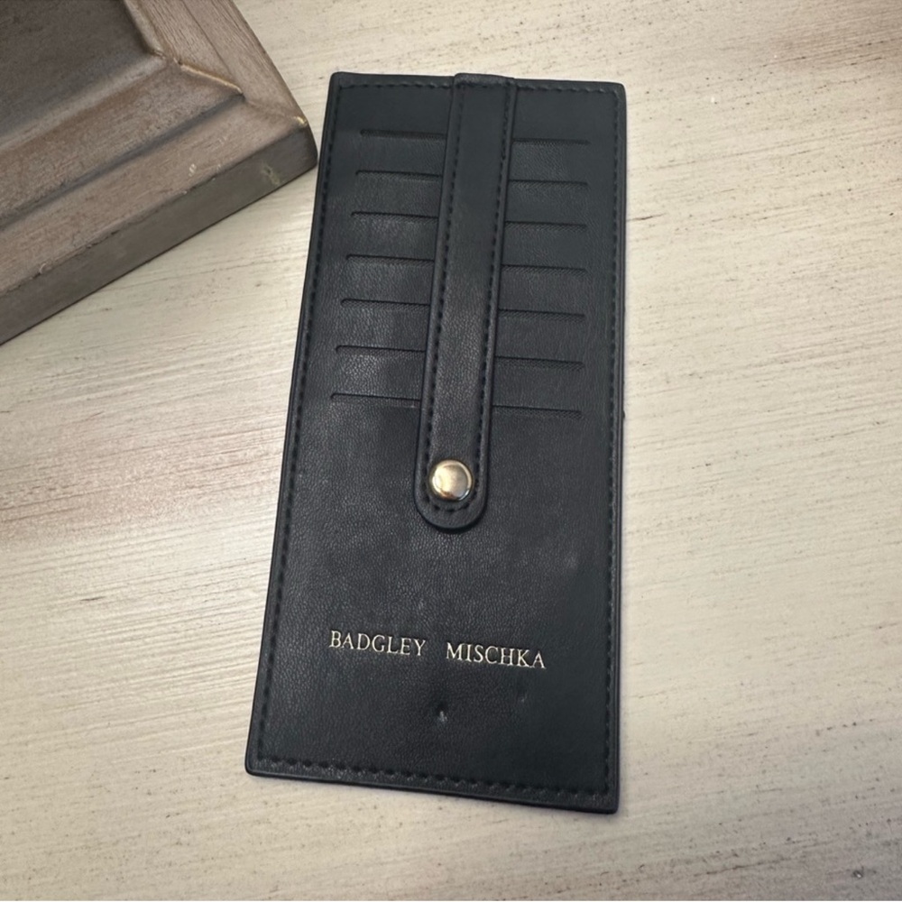 🛍️Badgley Mischka Elegant Black Card Holder🛍️